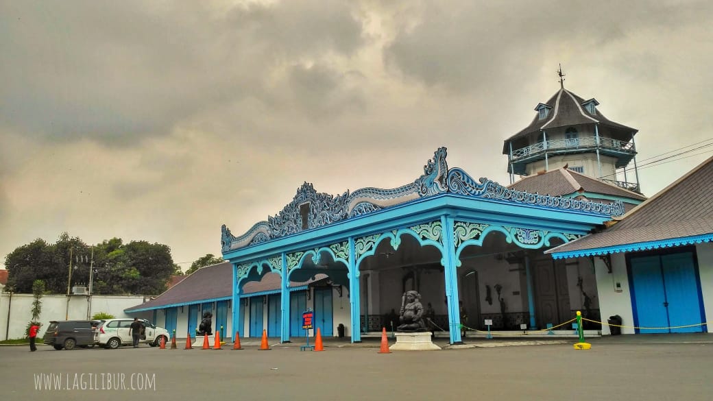 travel pemalang solo