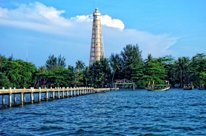Travel Indramayu Solo